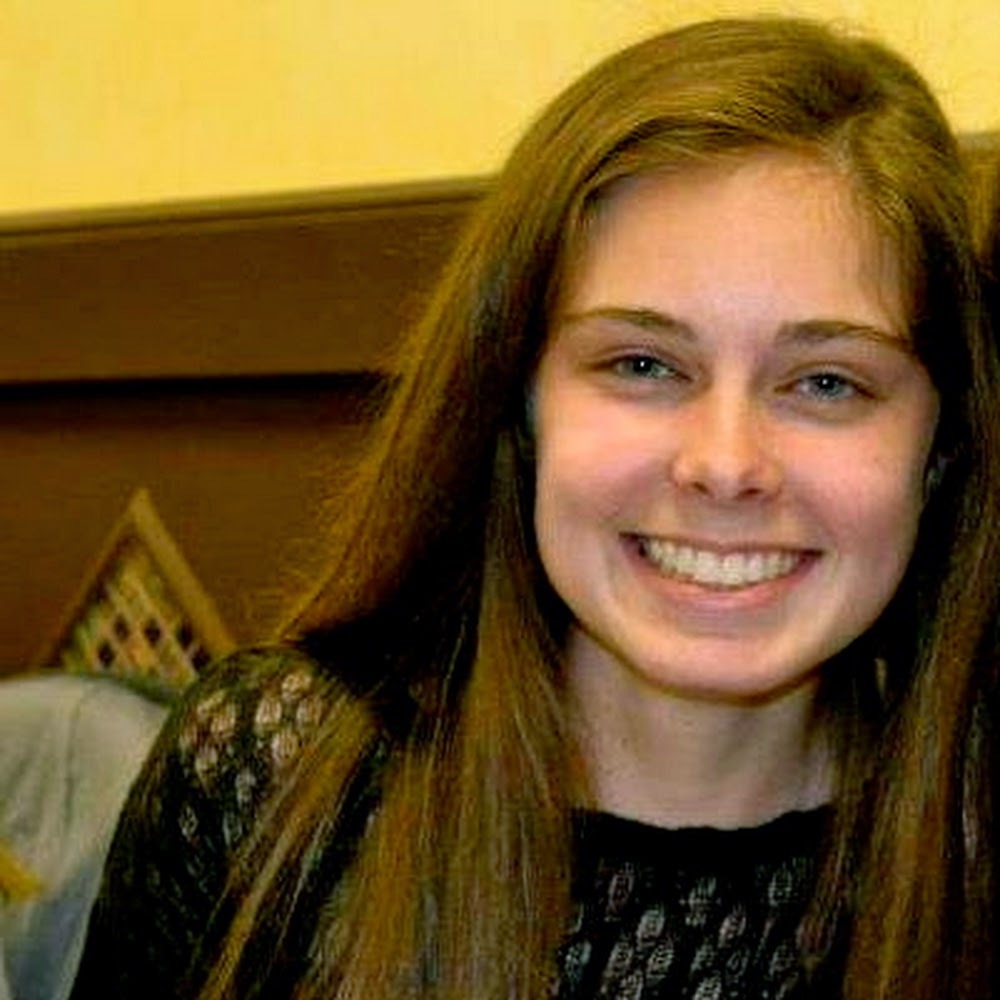 Meet your Posher, Bea